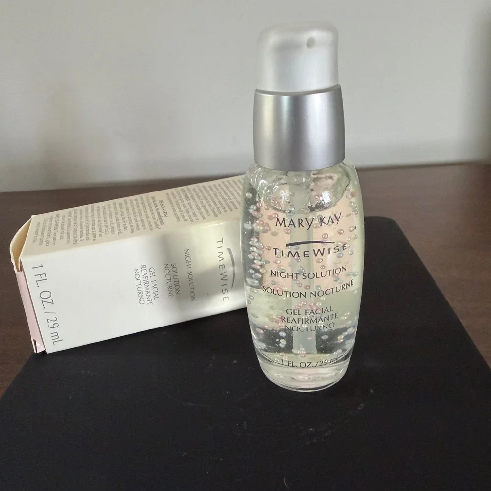Mary Kay TimeWise Night Solution Gel Facial Reafirmante 1 fl oz 29 ml New in Box